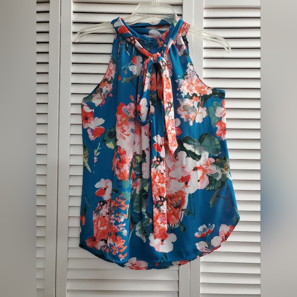 New York & Co. 7th Avenue Blue Floral Halter Neck Women's Top - Size S